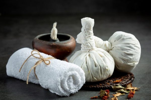 Steam Bath & Kizhi